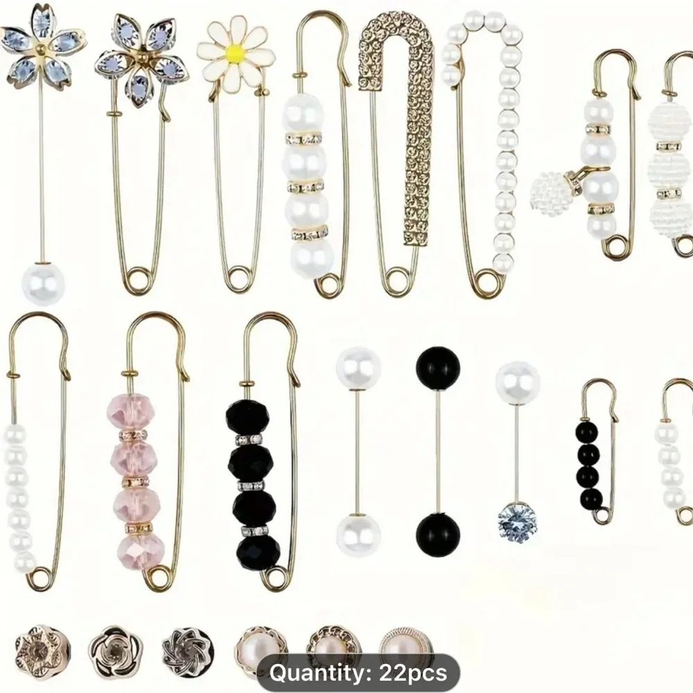 Elegant Gold and Silver Tightener & Brooch Set